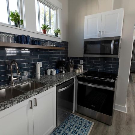 Guest House 12 South Nashville Bagian luar foto